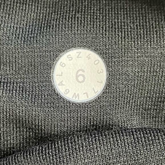 Lululemon Morning Miles Crop Size 6 - Picture 7 of 8